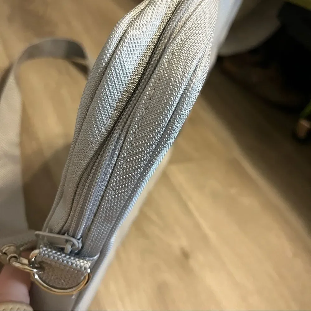 Light Grey Padded Laptop Case & Bag